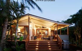 Paia Bed And Breakfast 3*